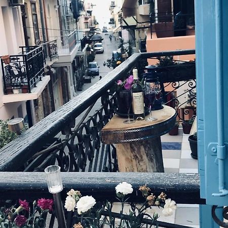 Dioni Hotel Chania  Buitenkant foto