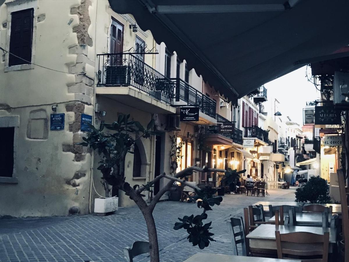 Dioni Hotel Chania  Buitenkant foto